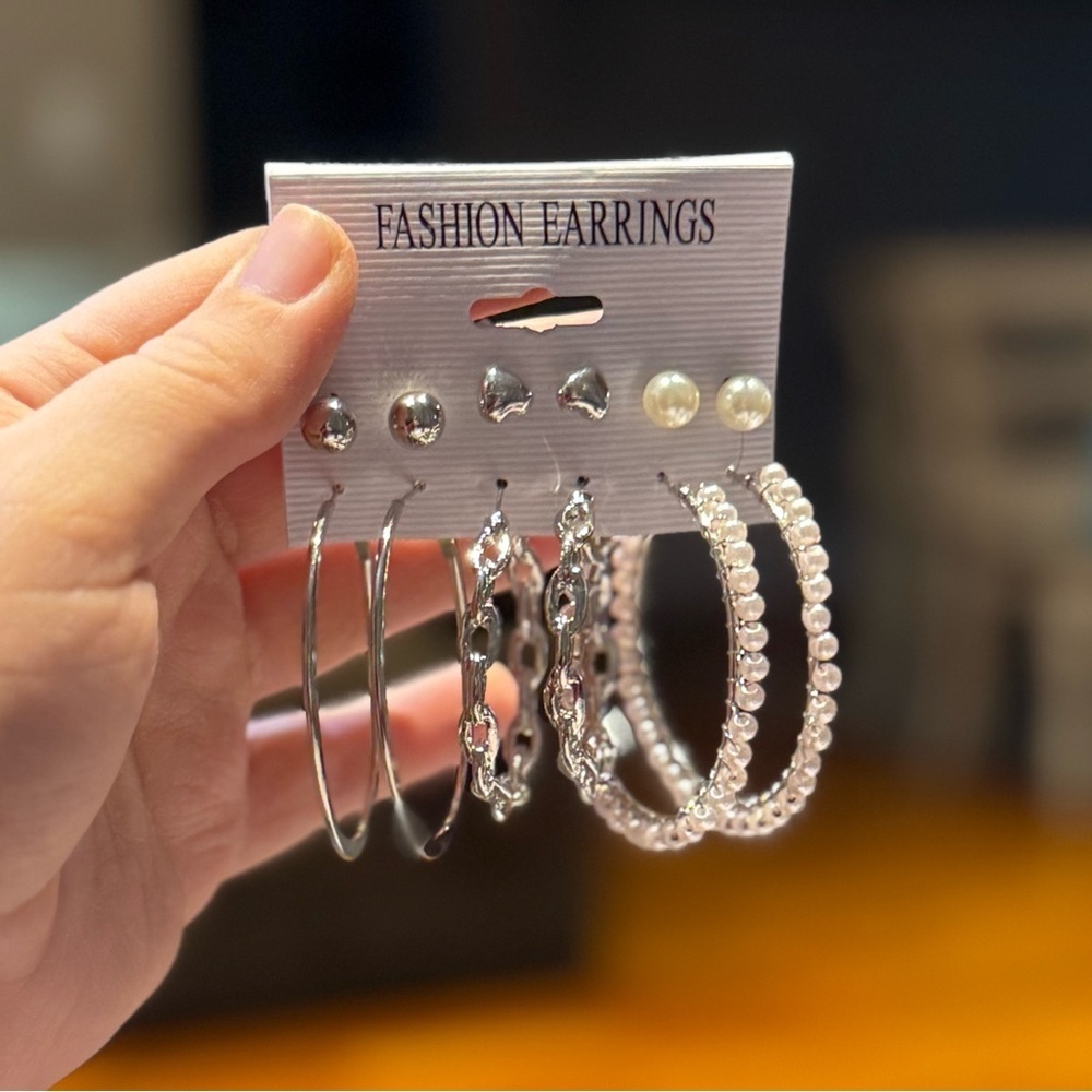 Silver and Pearl Earring Set